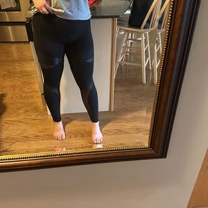 Lululemon lab black mesh cut out leggings size 8